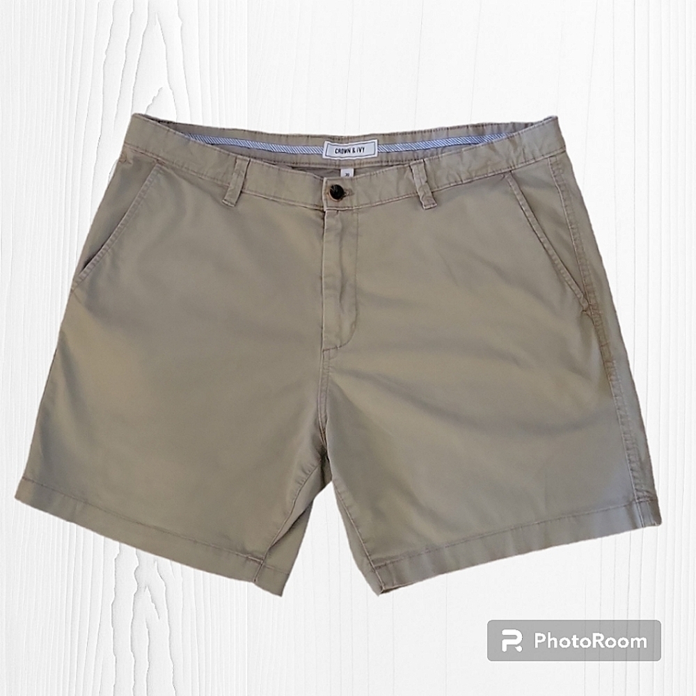 3/$30 Vintage 1980s Tan Khaki Flat Front Shorts